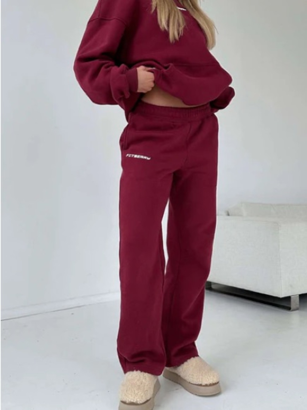 FITBERRY - NWOT - BURGUNDY- S